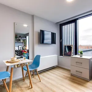 Yugo Explore - Kavanagh Court Appartement